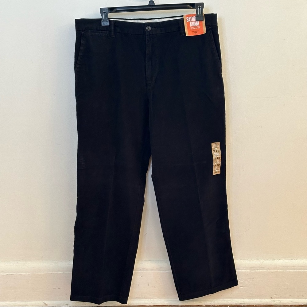 New Dockers Black Corduroy Saturday Khaki Pants, Size 38x30, Classic Fit, Men’s